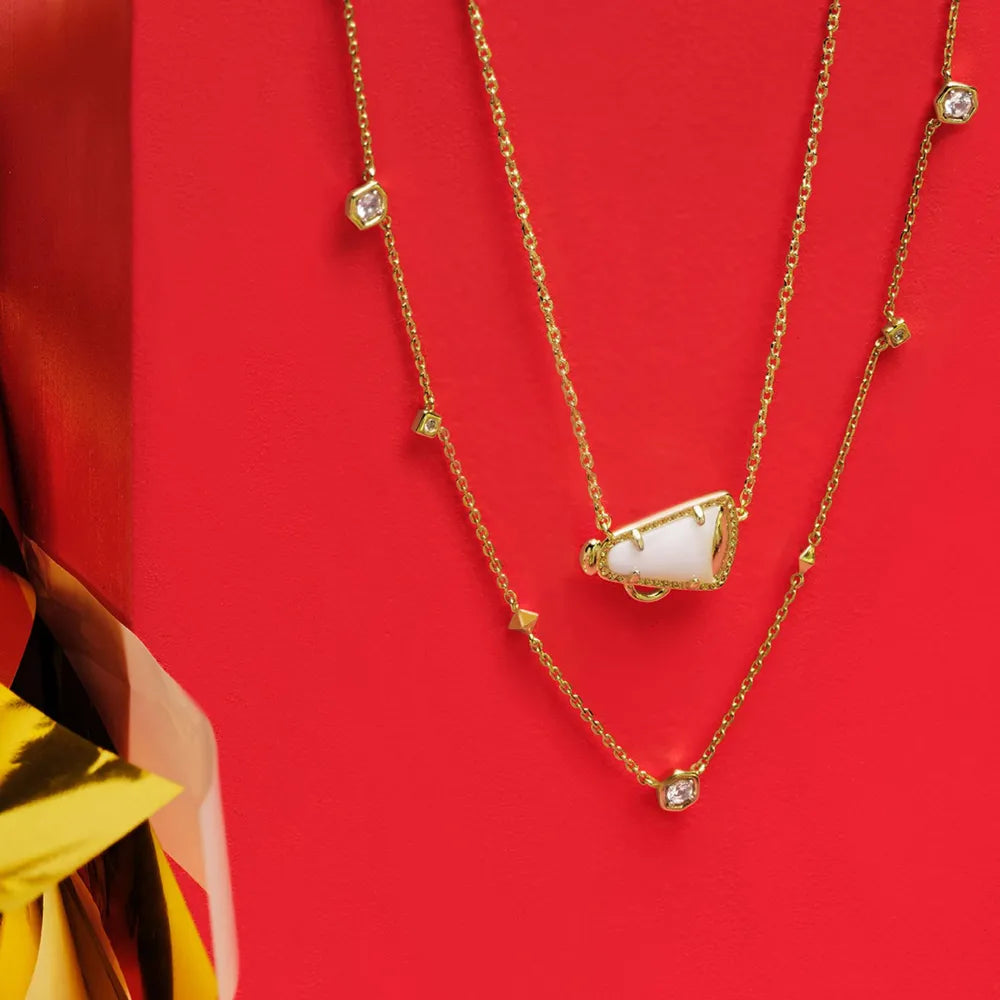 Sporty Resin Pendant Necklace for Women